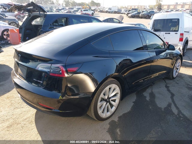 2022 TESLA MODEL 3 5YJ3E1EB6NF130839 Photo 3