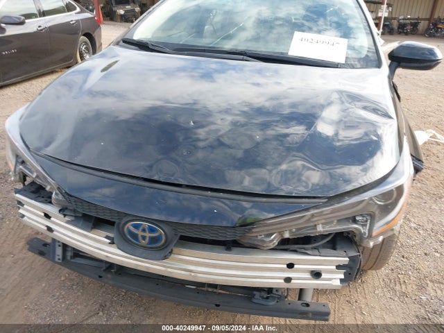 Toyota Corolla Hybrid Le 2022 JTDEAMDE5NJ046215 Image 12