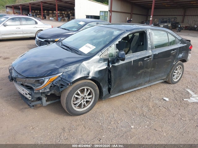 Toyota Corolla Hybrid Le 2022 JTDEAMDE5NJ046215 Image 2