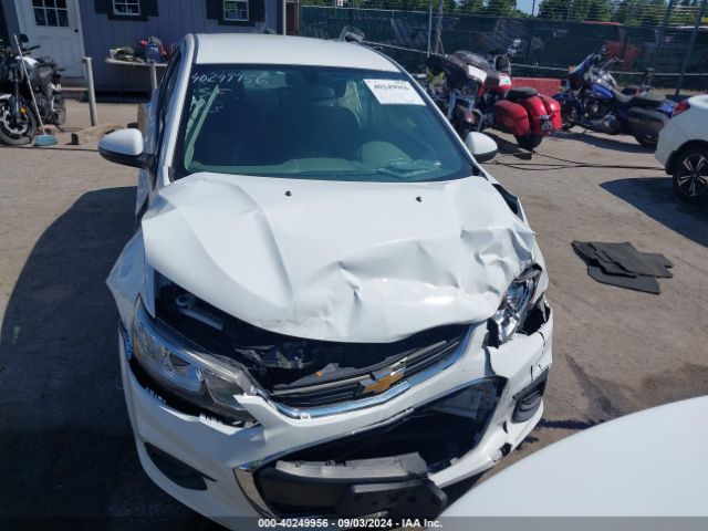 1G1JD5SG0J4114101 Chevrolet Sonic Lt Auto
