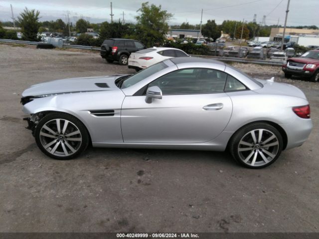 WDDPK3JA8JF150895 Mercedes-Benz Slc 300