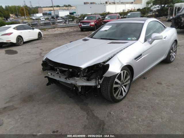 WDDPK3JA8JF150895 Mercedes-Benz Slc 300