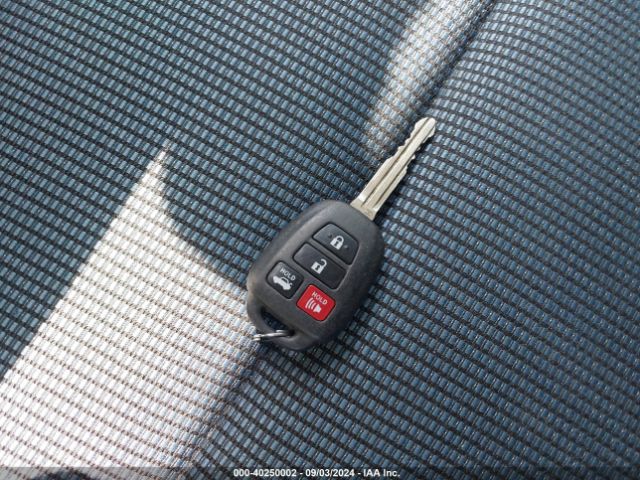 2T1BURHE4FC270669 Toyota Corolla S Plus
