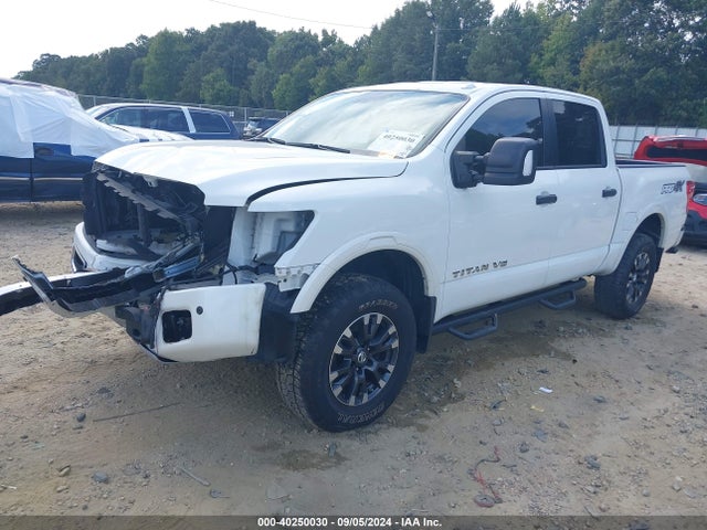 Nissan Titan Pro-4x 2019 1N6AA1E58KN509977 Image 2