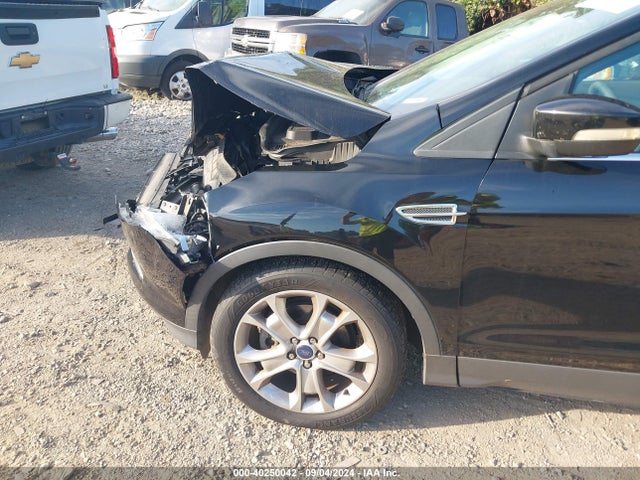 Ford Escape Titanium 2016 1FMCU9J97GUA27455 Image 13