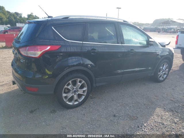 Ford Escape Titanium 2016 1FMCU9J97GUA27455 Image 4