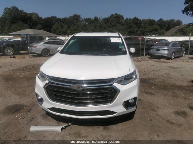 Chevrolet Traverse Premier 2018 1GNERKKW6JJ102043 Image 12
