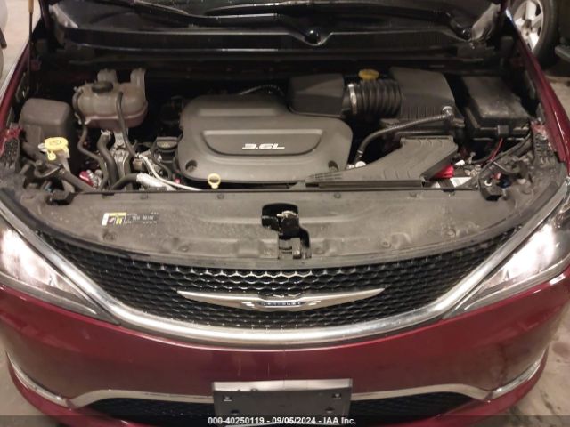 2C4RC1EG9JR130831 Chrysler Pacifica Touring L Plus