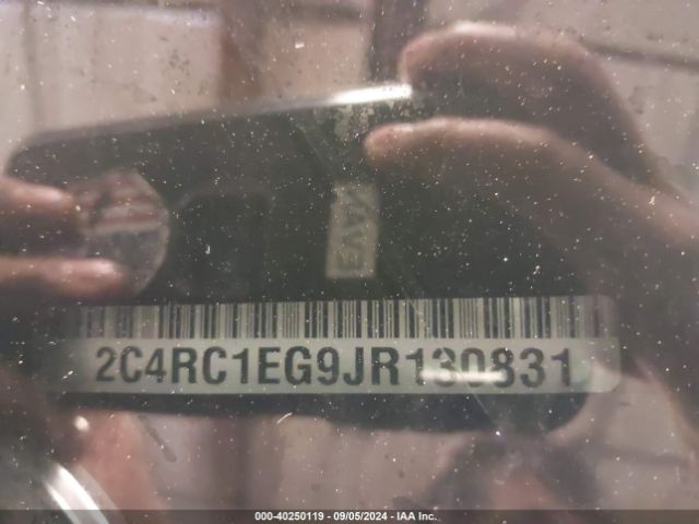 2C4RC1EG9JR130831 Chrysler Pacifica Touring L Plus