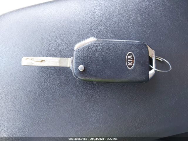 KNDEPCAA4M7130516 KIA Seltos Lx