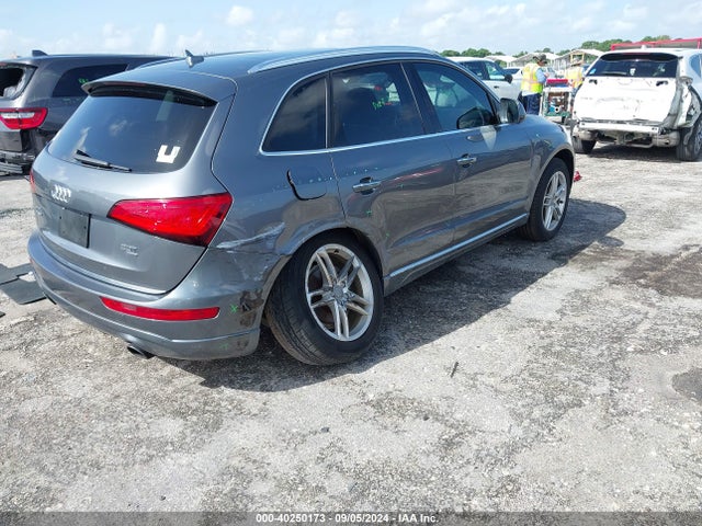 Audi Q5 2.0t Premium 2015 WA1LFAFP7FA063681 Image 4