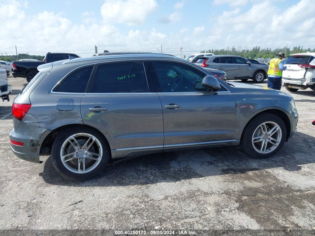 Audi Q5 2.0t Premium 2015 WA1LFAFP7FA063681 Image 6