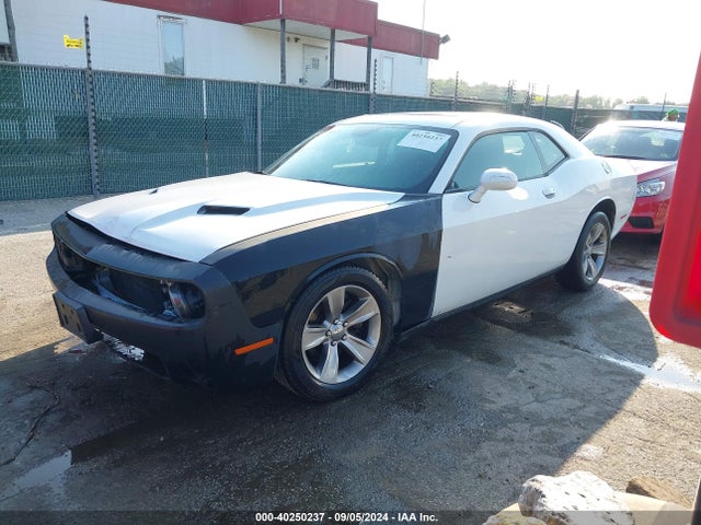 Dodge Challenger Sxt 2016 2C3CDZAG0GH236529 Image 2