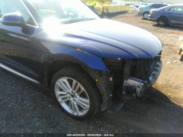 WA1BNAFY4J2001228 Audi Q5 2.0t Premium/2.0t Tech Premium