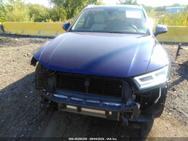 WA1BNAFY4J2001228 Audi Q5 2.0t Premium/2.0t Tech Premium