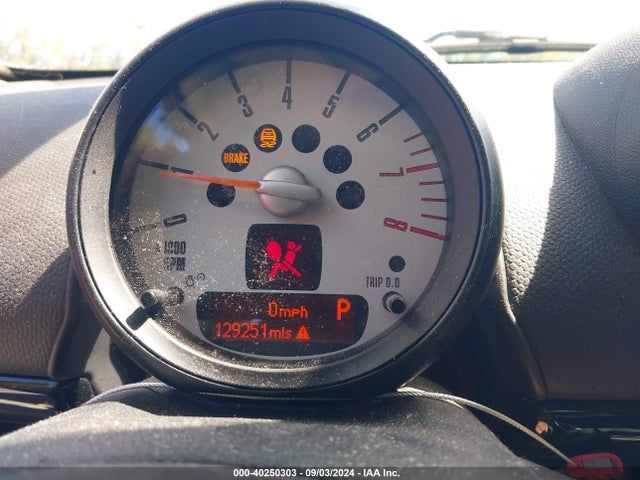 2013 MINI COUNTRYMAN WMWZC3C5XDWP23667 Photo 6