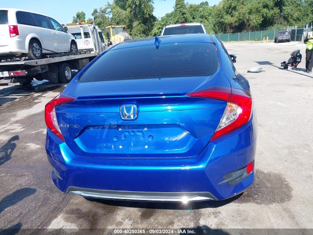 Honda CIVIC EX 2019 19XFC1F39KE017740 Image 17