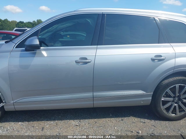 WA1LAAF73HD004580 Audi Q7 3.0t Premium
