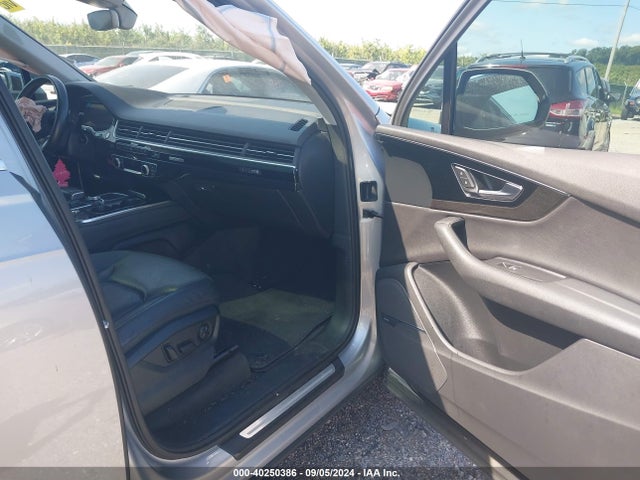 WA1LAAF73HD004580 Audi Q7 3.0t Premium