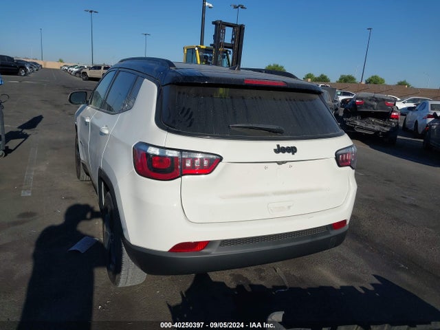 3C4NJCBB9KT749307 Jeep Compass Altitude Fwd