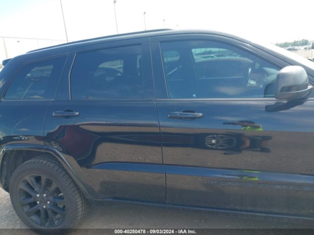 1C4RJEAG9NC128126 Jeep Grand Cherokee Wk Laredo X 4x2