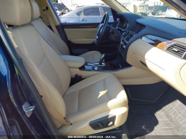 2017 BMW X3 5UXWX9C3XH0T18055 Photo 4