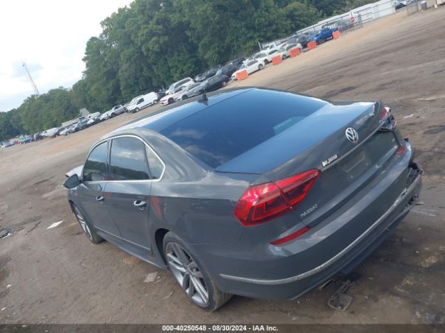 1VWDT7A31HC033347 Volkswagen Passat 1.8t R-line