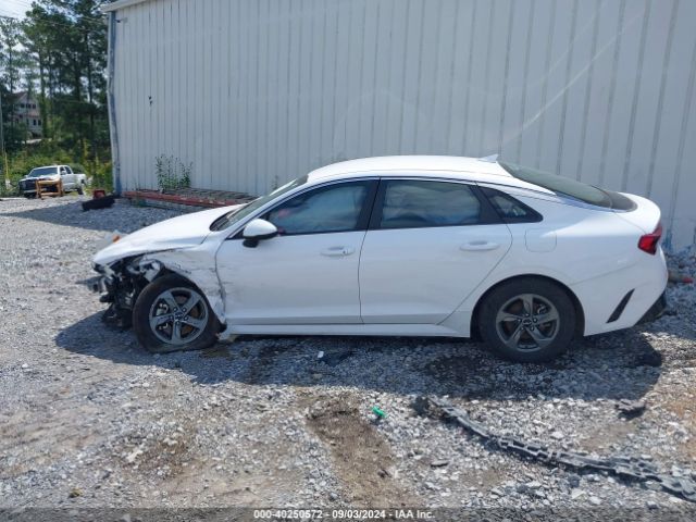 5XXG14J23NG085618 KIA K5 LXS
