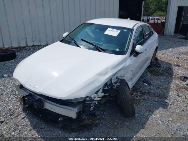5XXG14J23NG085618 KIA K5 LXS