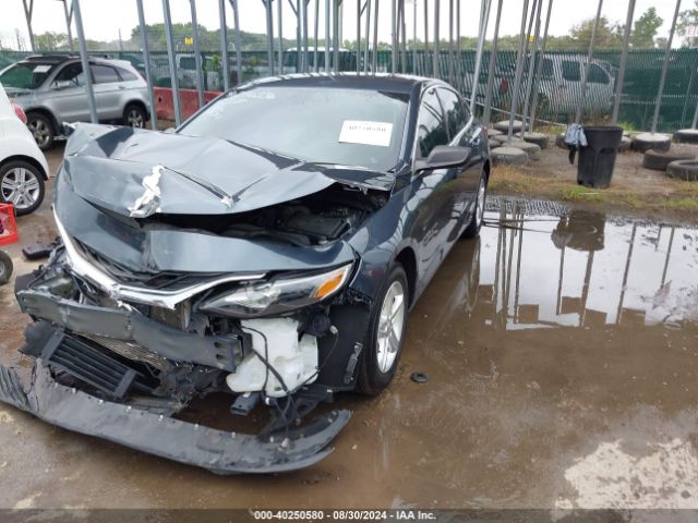 1G1ZB5ST2LF139157 Chevrolet Malibu Fwd Ls