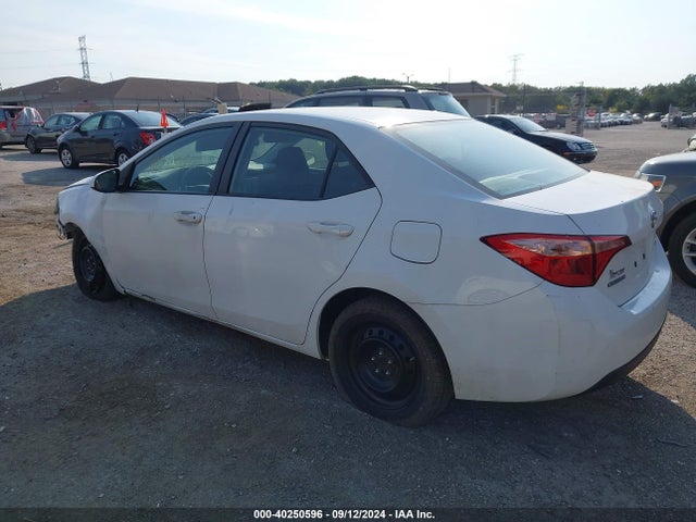 Toyota COROLLA LE 2017 2T1BURHE0HC950961 Image 3
