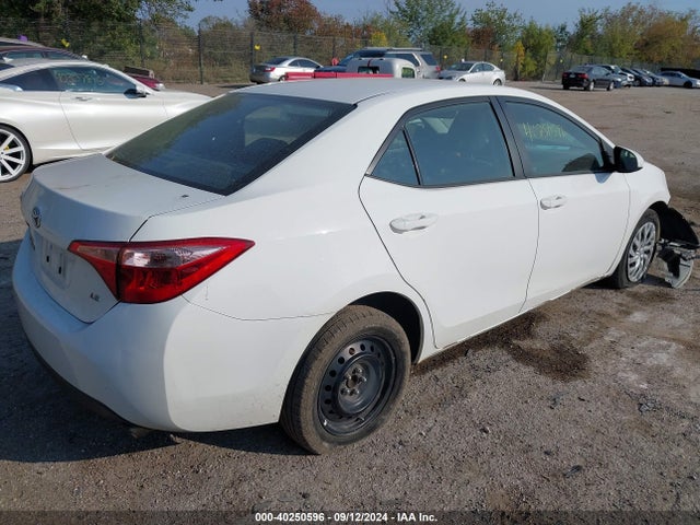 Toyota COROLLA LE 2017 2T1BURHE0HC950961 Image 4