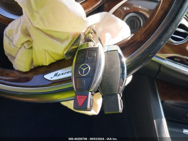 WDDUG8CB9FA133969 Mercedes-Benz S 550