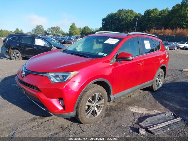 Toyota Rav4 Xle 2016 2T3WFREV1GW268434 Image 2