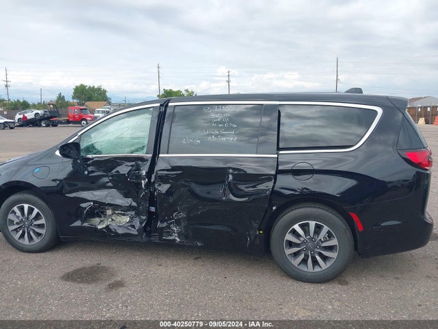Chrysler Pacifica Hybrid Select 2024 2C4RC1S79RR130571 Image 14