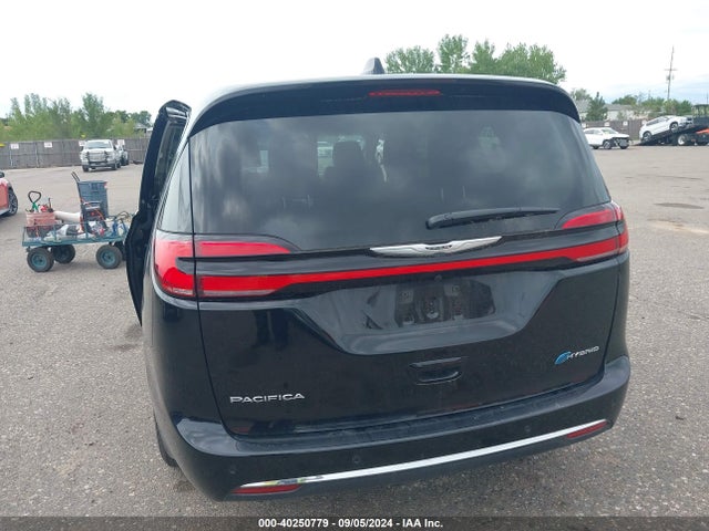 Chrysler Pacifica Hybrid Select 2024 2C4RC1S79RR130571 Image 16