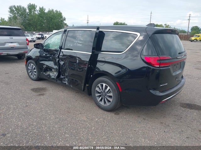Chrysler Pacifica Hybrid Select 2024 2C4RC1S79RR130571 Image 3