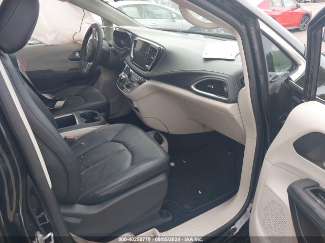 Chrysler Pacifica Hybrid Select 2024 2C4RC1S79RR130571 Image 5