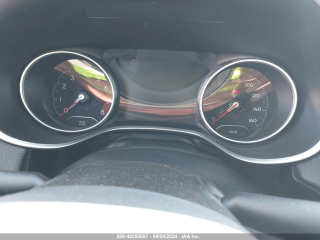 3C4NJCBB0JT327280 Jeep Compass Altitude Fwd