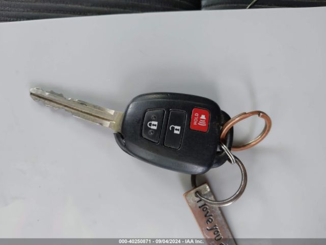 JTLZE4FE9FJ068310 Scion XB