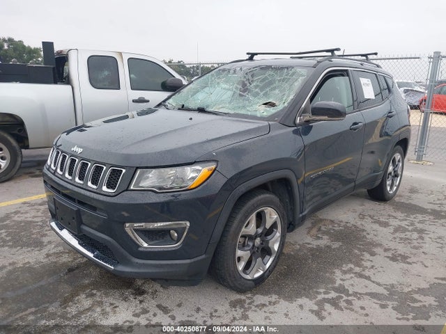 3C4NJCCB4JT410967 Jeep Compass Limited Fwd