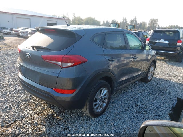 Hyundai TUCSON SE 2018 KM8J23A42JU808888 Image 4