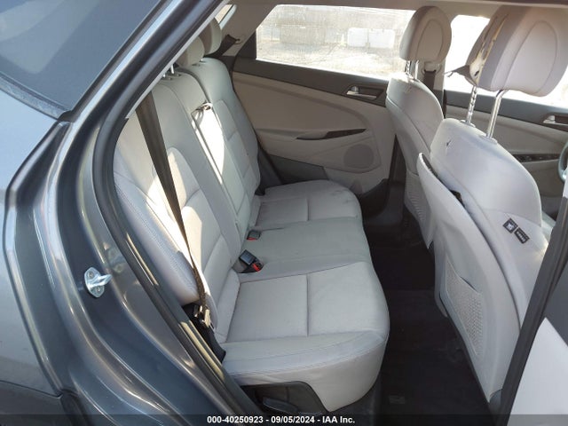 Hyundai TUCSON SE 2018 KM8J23A42JU808888 Image 8
