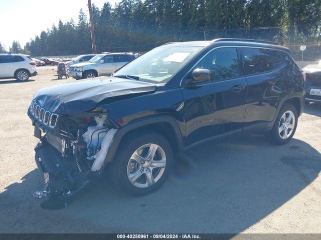 Jeep Compass Latitude 4x4 2023 3C4NJDBN2PT563678 Image 2