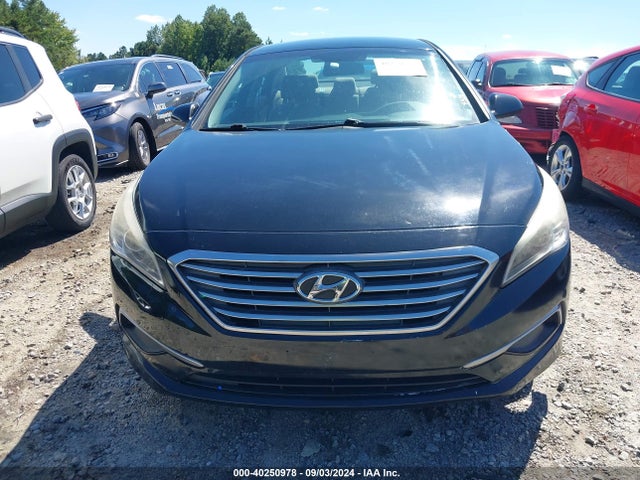 Hyundai Sonata 2017 5NPE24AF8HH447040 Image 12