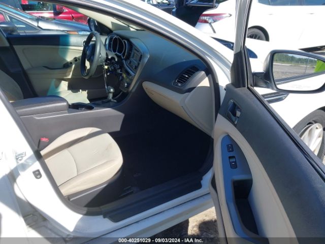KNAGM4A72F5617544 KIA Optima Lx
