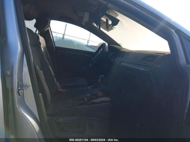 WVWKR7AU2KW910855 Volkswagen E-golf Se