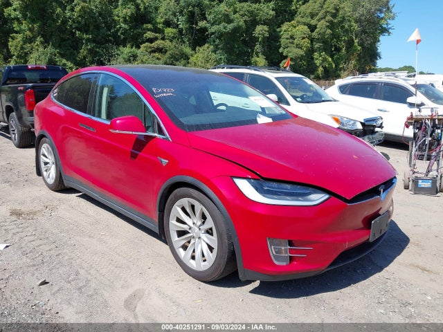 2018 TESLA MODEL X 5YJXCDE22JF125723 Photo 0