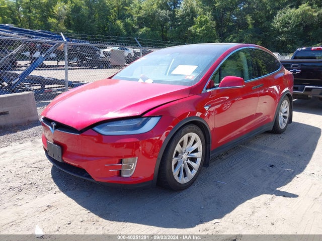 2018 TESLA MODEL X 5YJXCDE22JF125723 Photo 1