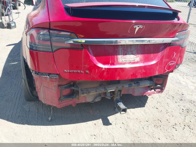 2018 TESLA MODEL X 5YJXCDE22JF125723 Photo 5